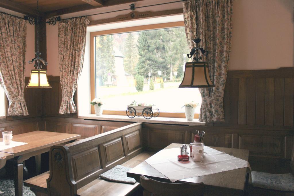 Penzion Landgasthof Fuerstenbrunn 3*